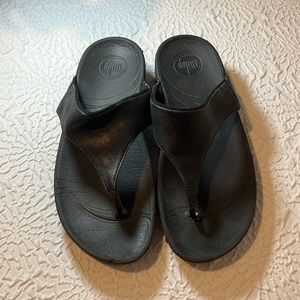 Fitflop Black Leather Thong Sandals